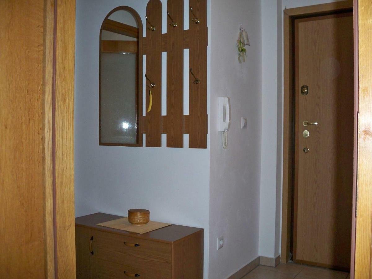 Apartmani Perkovic Baška Voda Buitenkant foto