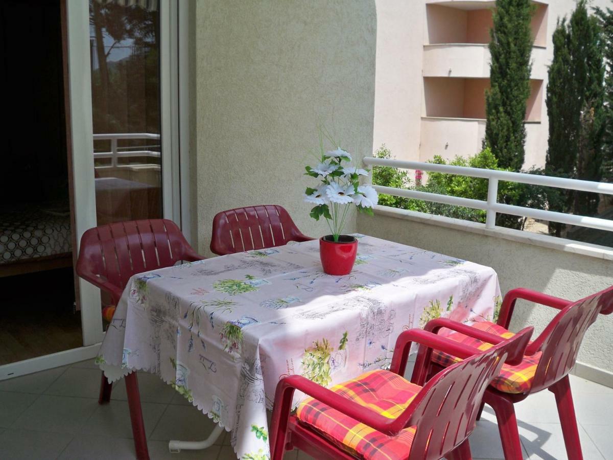 Apartmani Perkovic Baška Voda Buitenkant foto