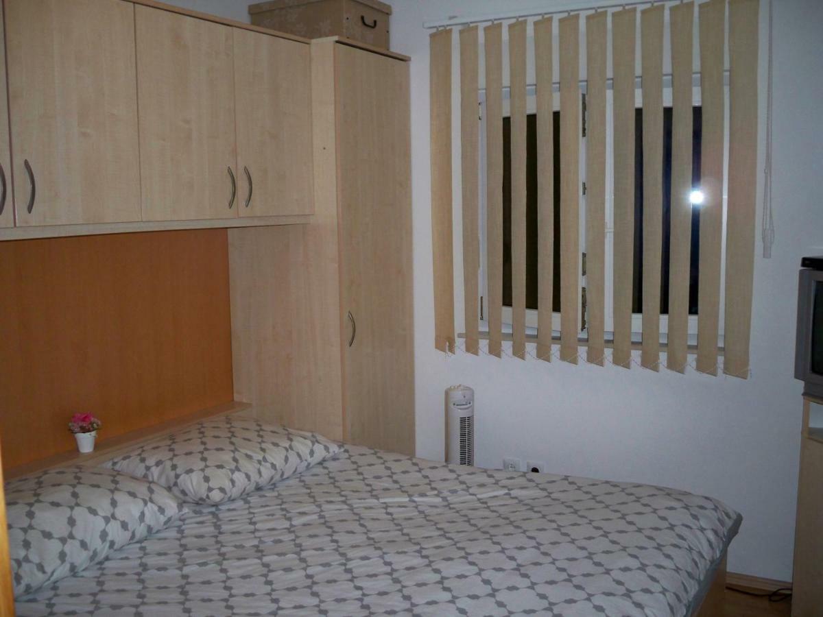 Apartmani Perkovic Baška Voda Buitenkant foto